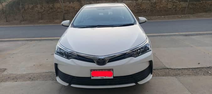 Toyota Corolla GLi 2019 1st owner original white colour