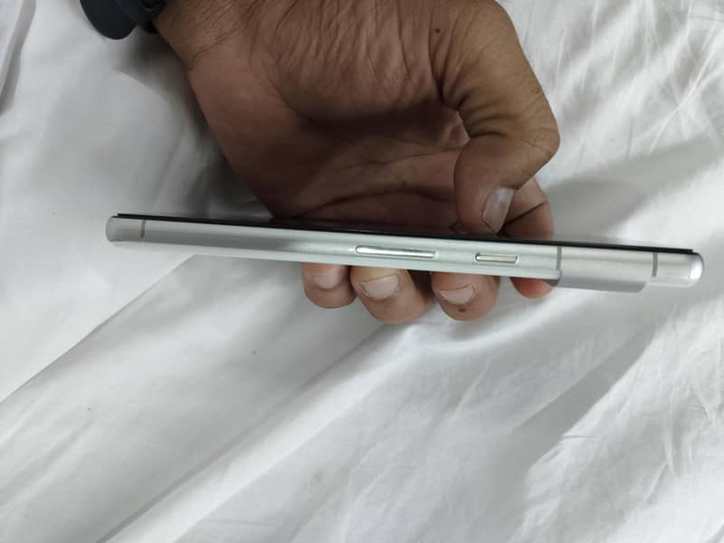 Google Pixel 7 2