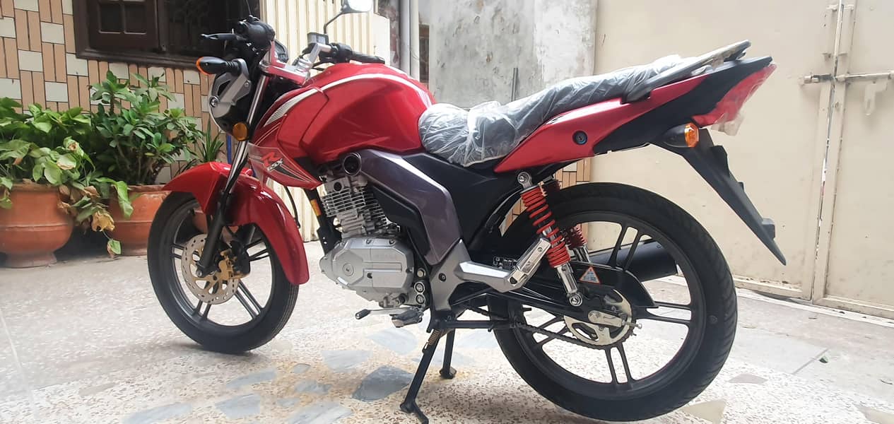 Suzuki 125 2