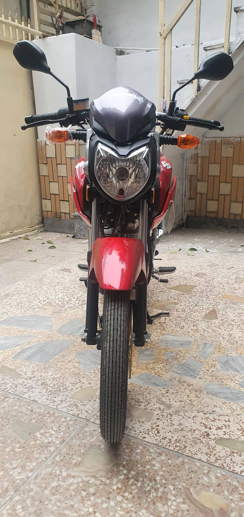 Suzuki 125 3