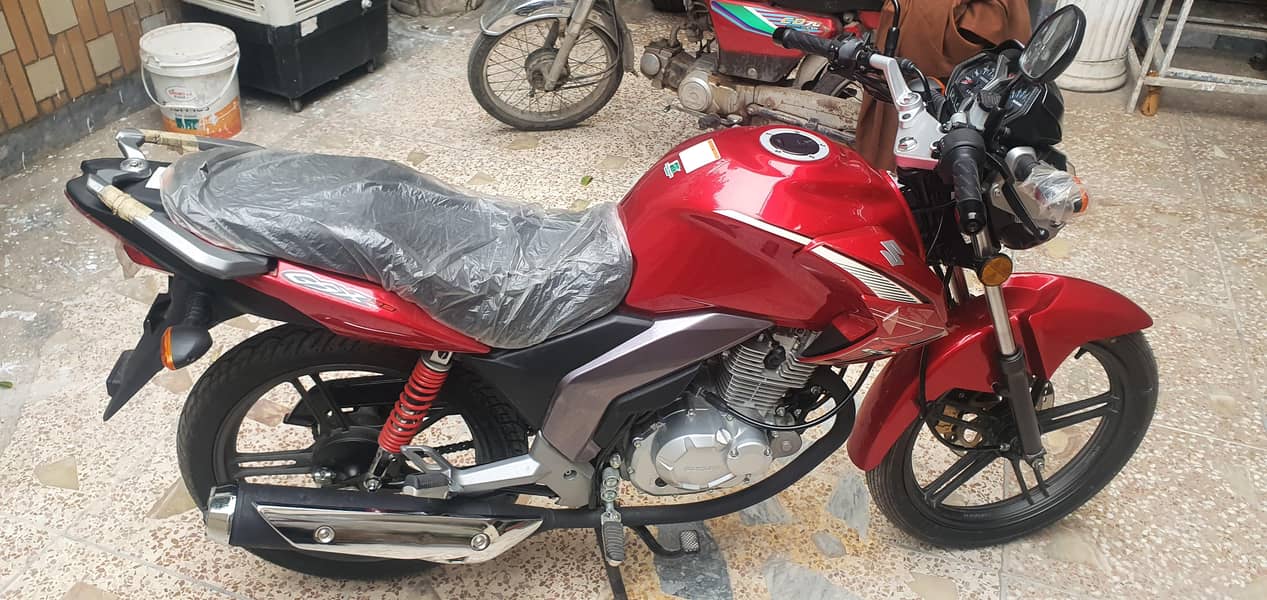 Suzuki 125 5