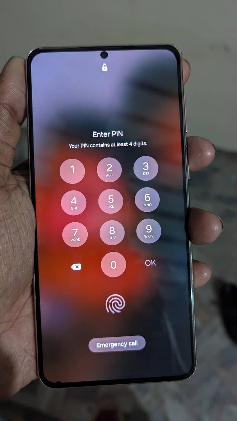 Samsung Mobile S21 Plus 1