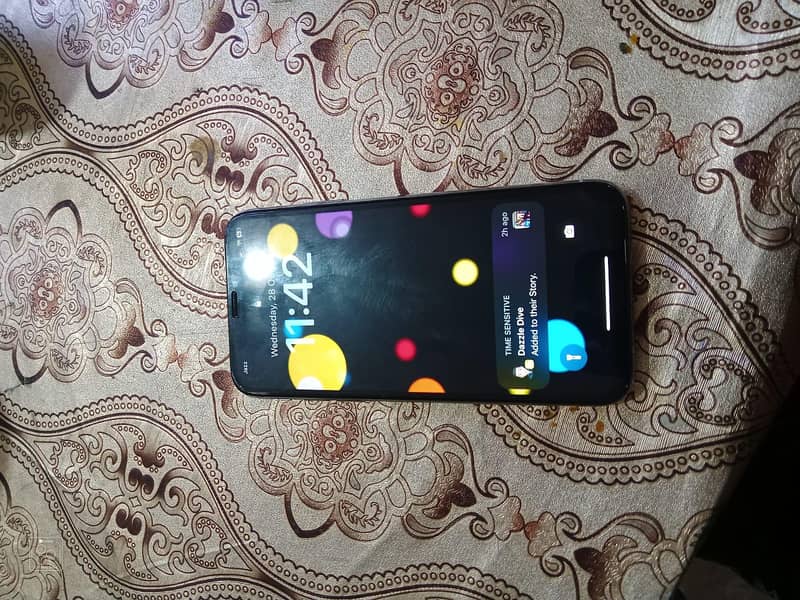 Apple iPhone X 3