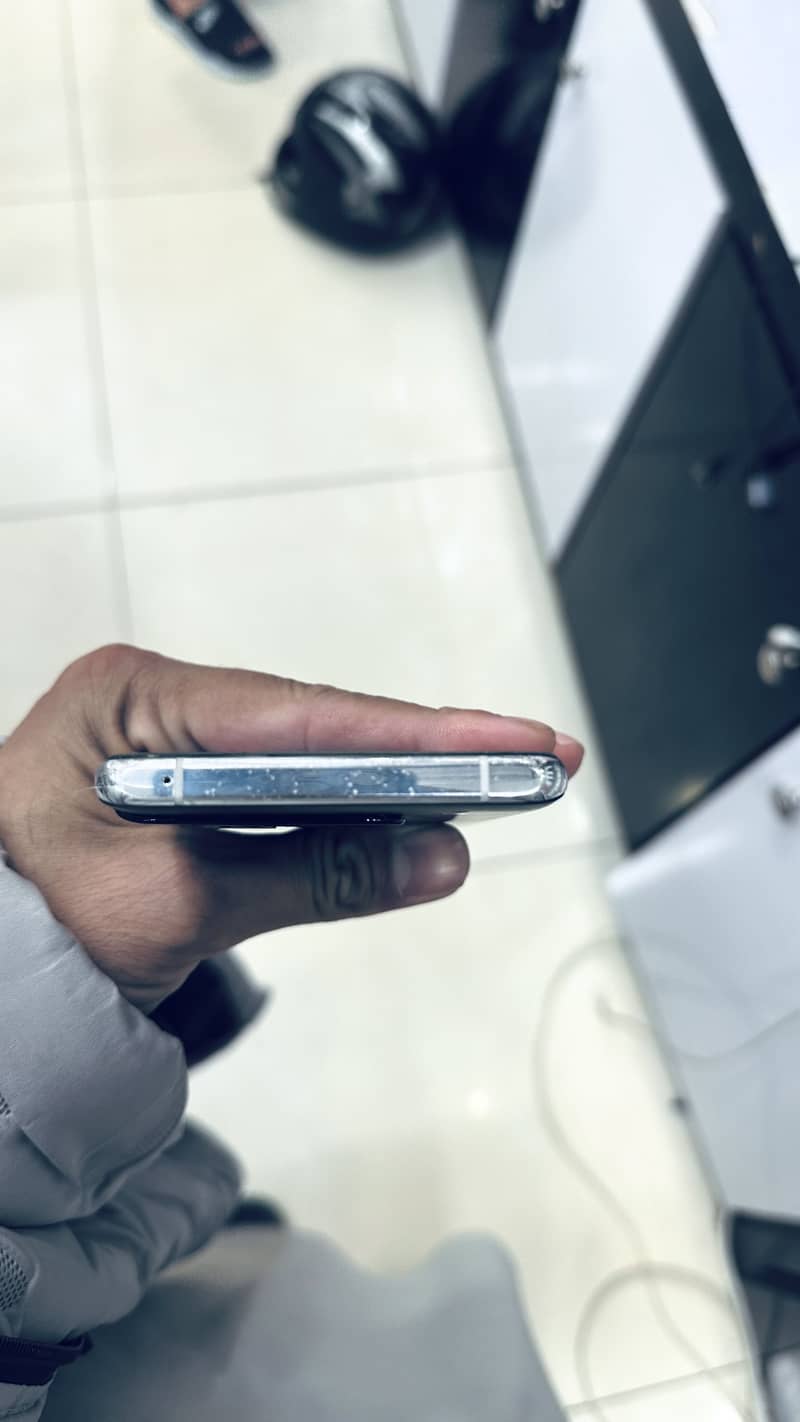 One + 10 pro 1