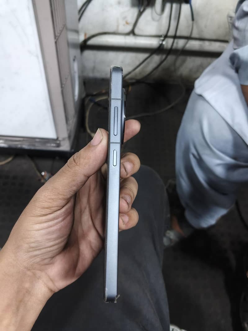 One Plus 13R 1