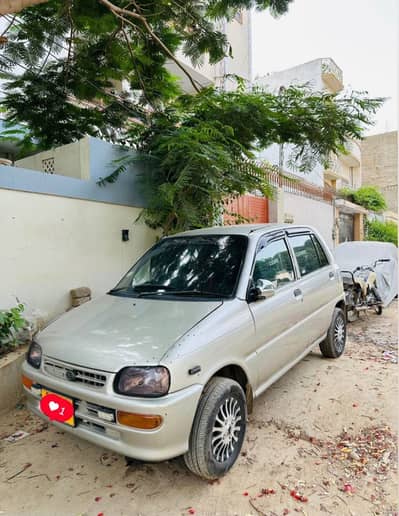 Daihatsu Cuore 2004