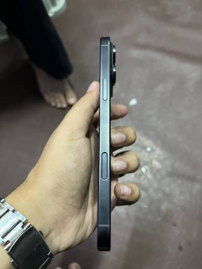 Apple iPhone 16 Pro Max
