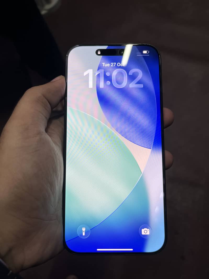 Apple iPhone 16 Pro Max 3