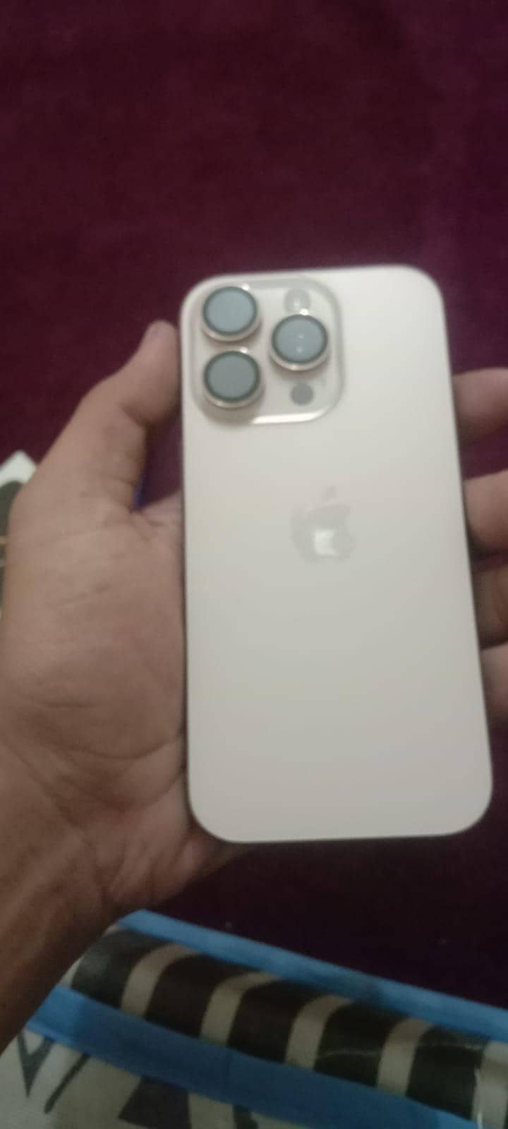 Apple iPhone 16 Pro 6