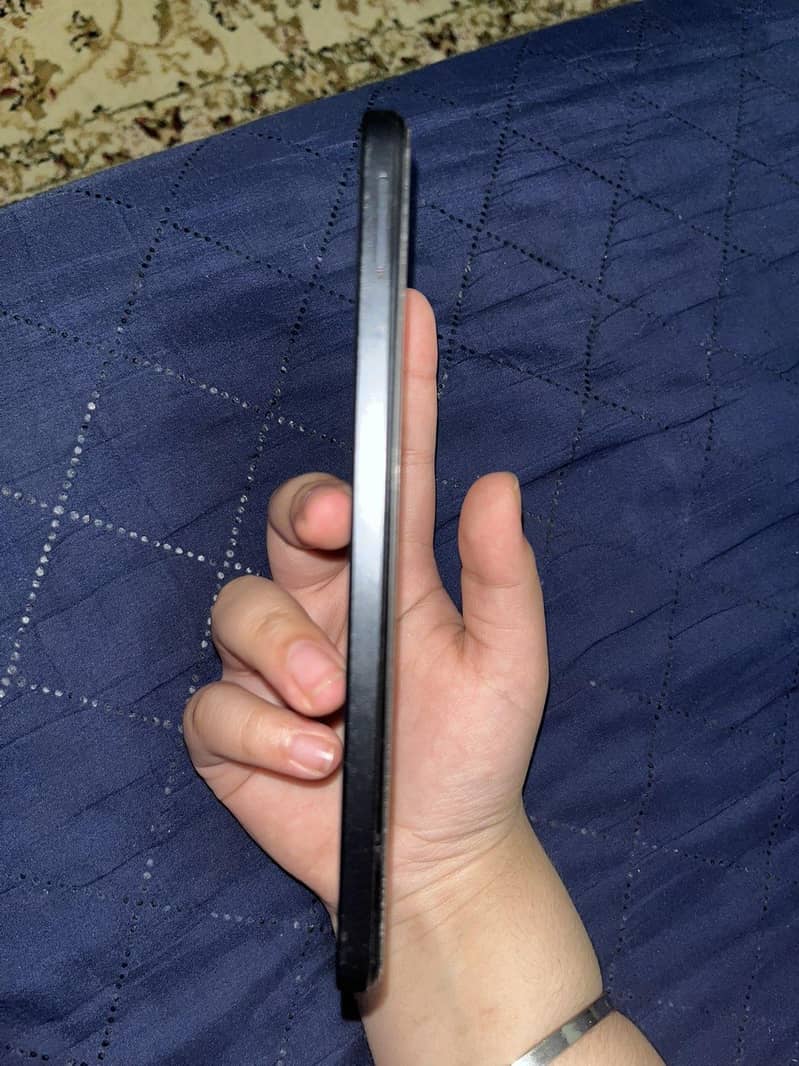 Realme 11 2