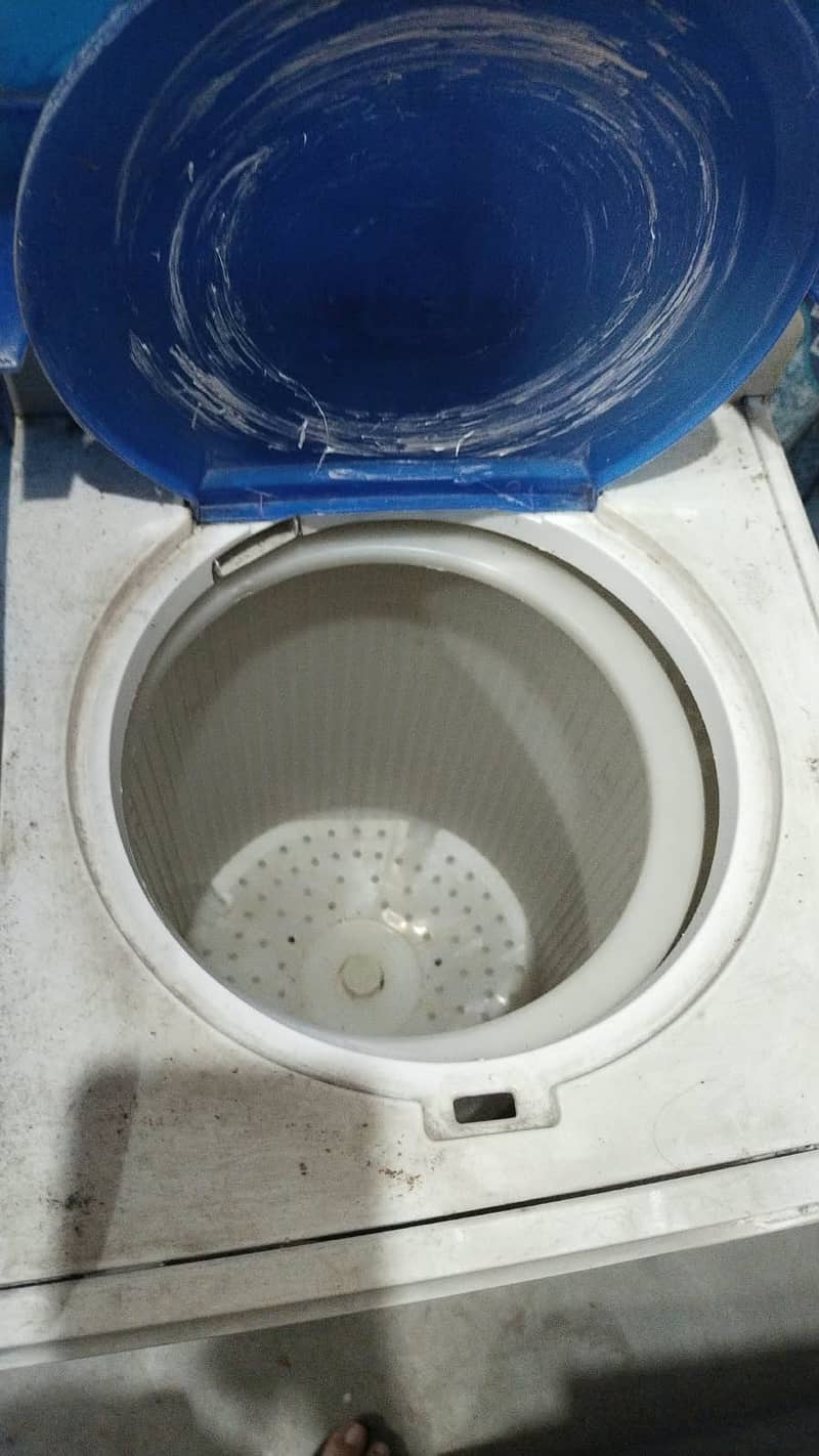 Dawlance washing machine 2
