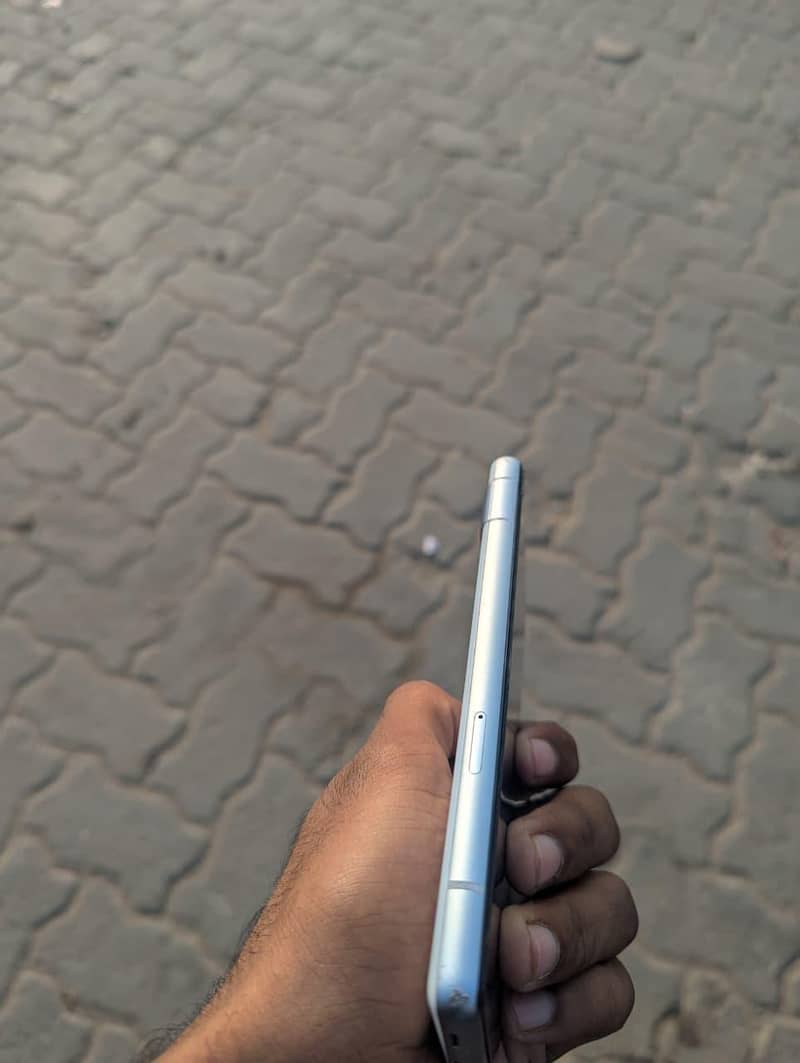 Google Pixel 7a 2