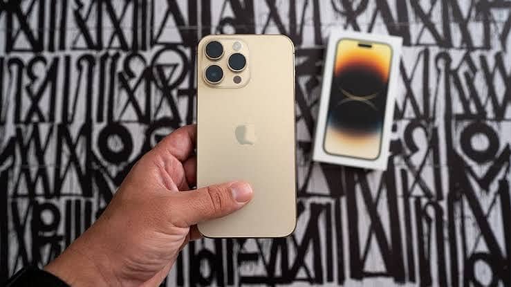 Apple iPhone 14 Pro Max 1