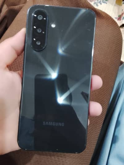 In warranty 6 months used galaxy A 17
