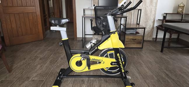 Q3 Indoor Spinning Exercise Bike