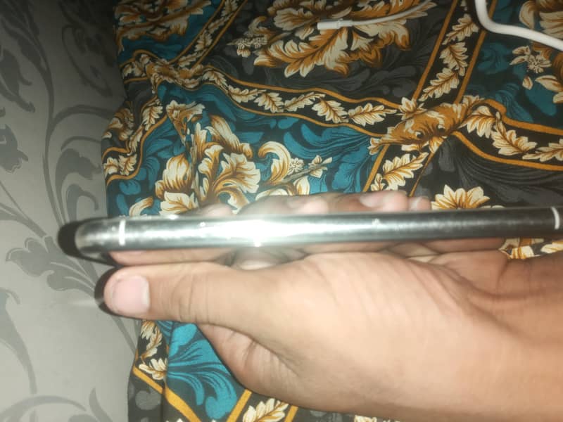 Apple iPhone X 0