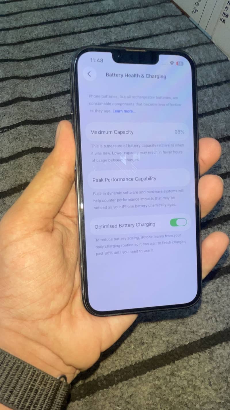 Apple iPhone 13 5