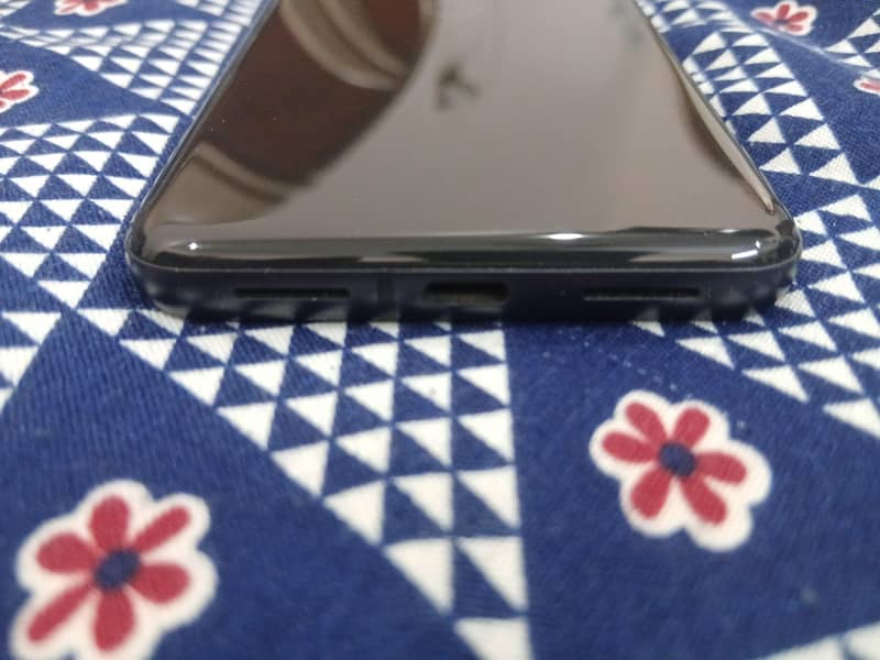 Google Pixel 8 4