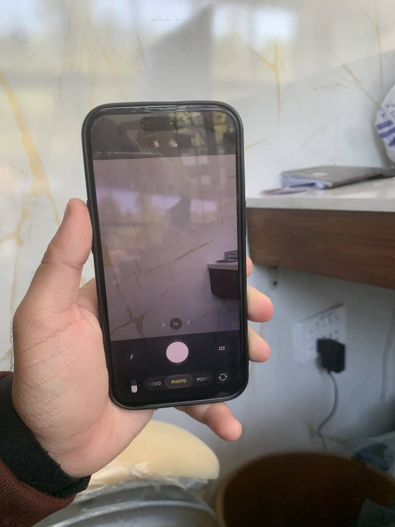 Apple iPhone 15 2
