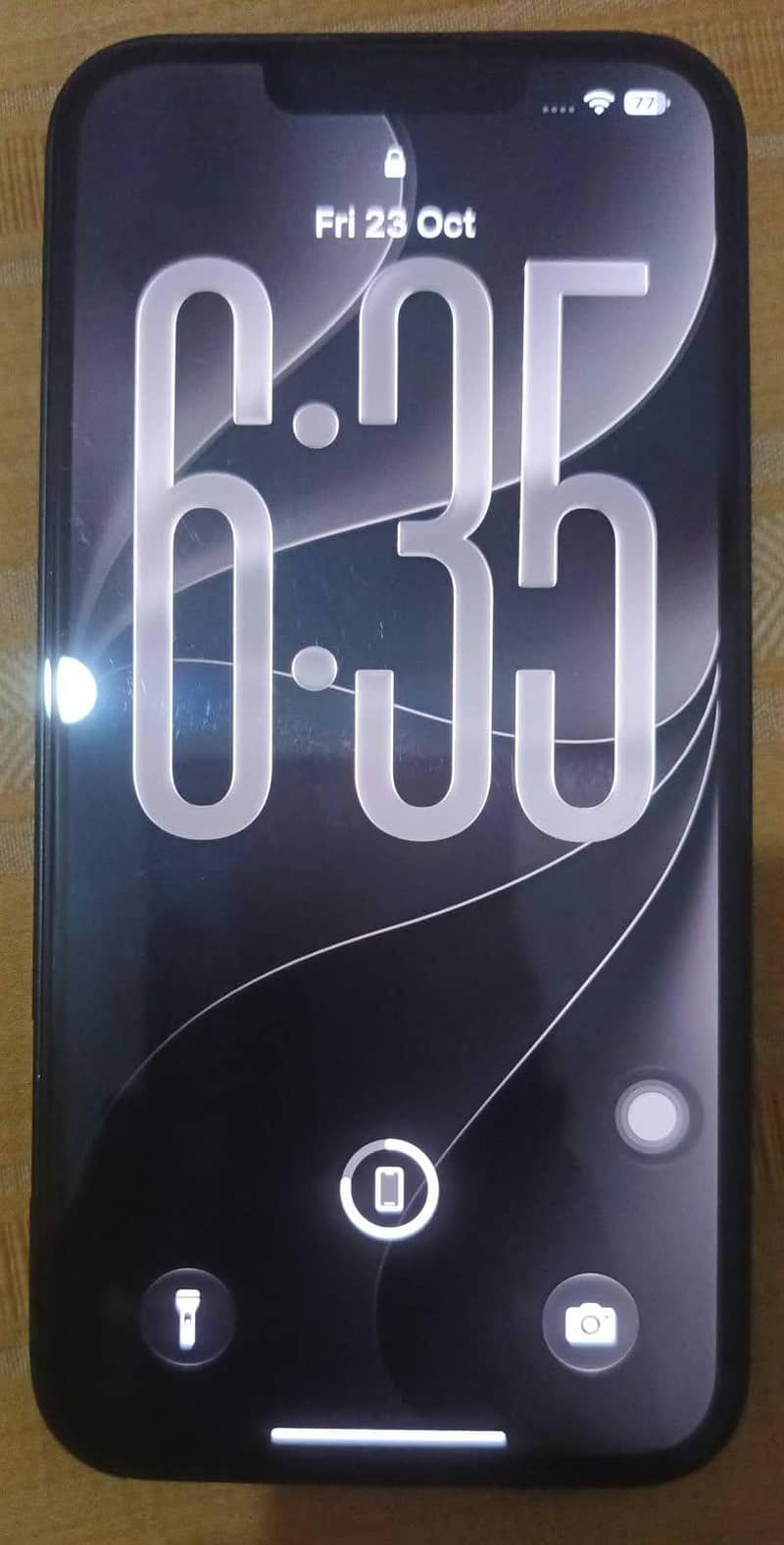 Apple iPhone 13 4