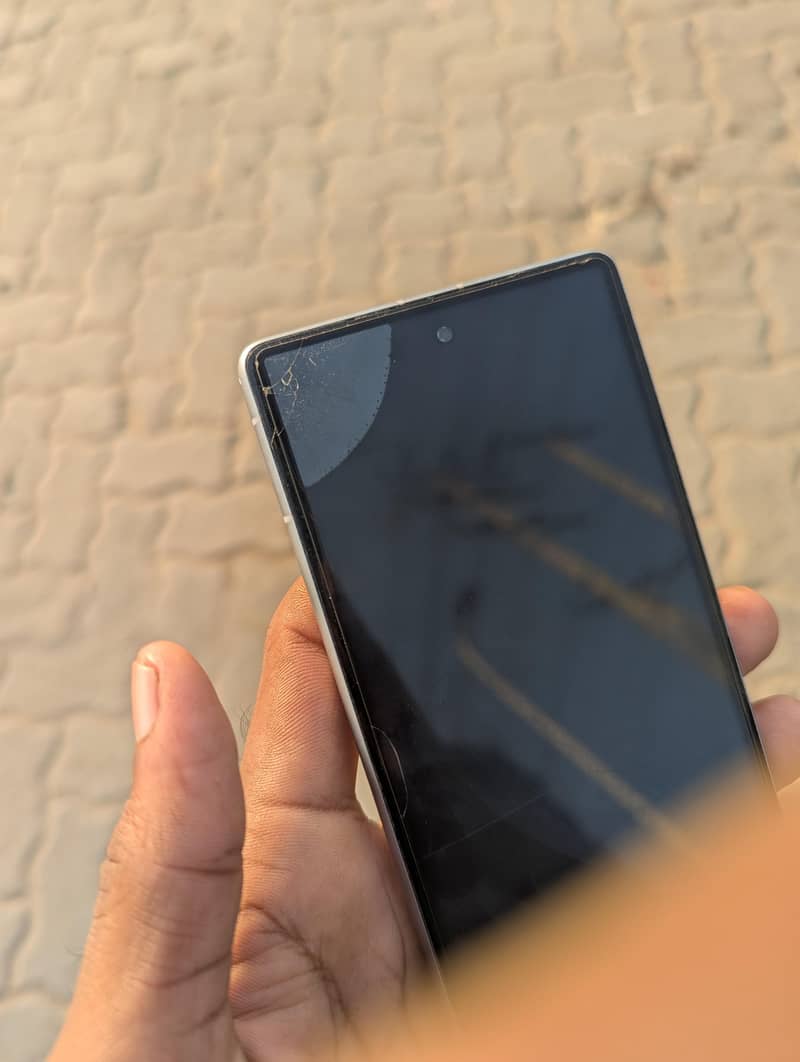 Google Pixel 7a 1