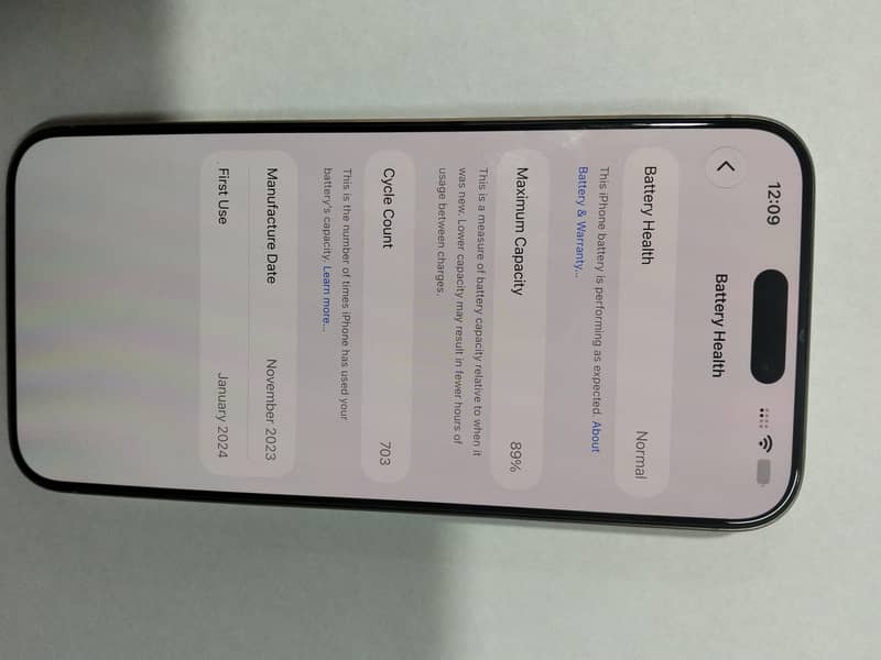 Apple iPhone 15 Pro Max 6