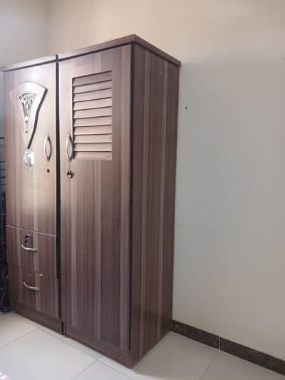 3 Door Wardrobes