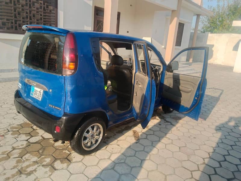 santro plus 4