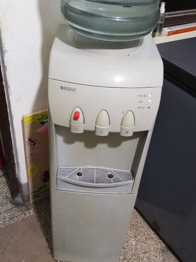 water Despenser 1