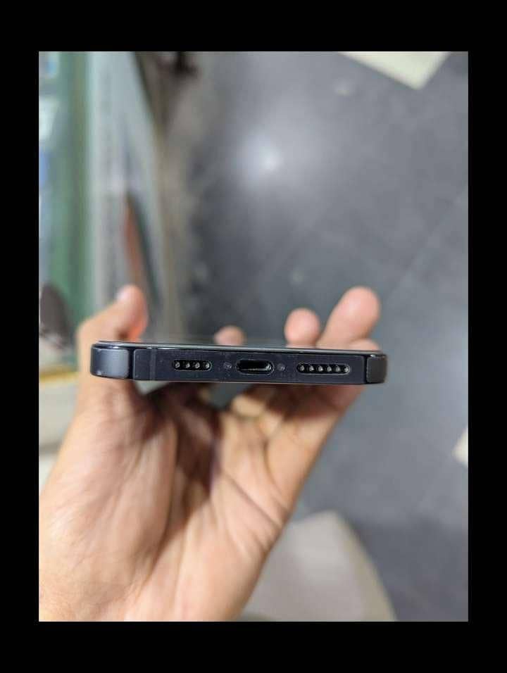 Apple iPhone 14 Pro Max 4