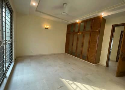 Lower Portion Of 1 Kanal Is Available For rent In Lake City