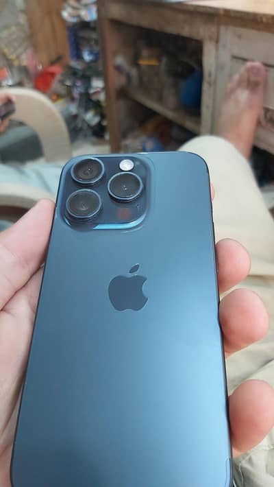 Apple iPhone 15 Pro factory unlock 128gb