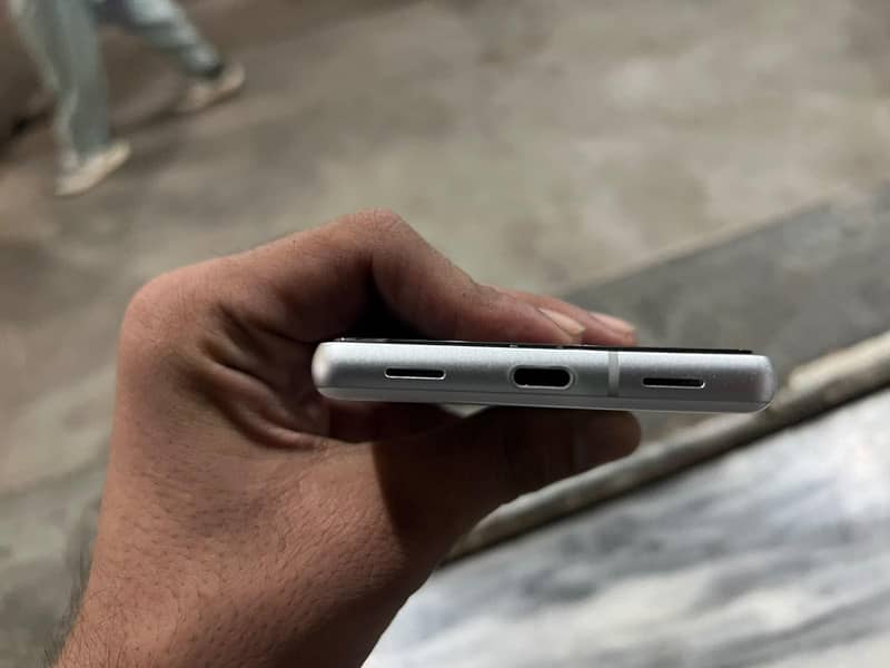 Google Pixel 7a 1