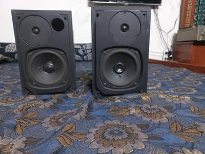 definitive technology bipolar 2 heavy duty speakers