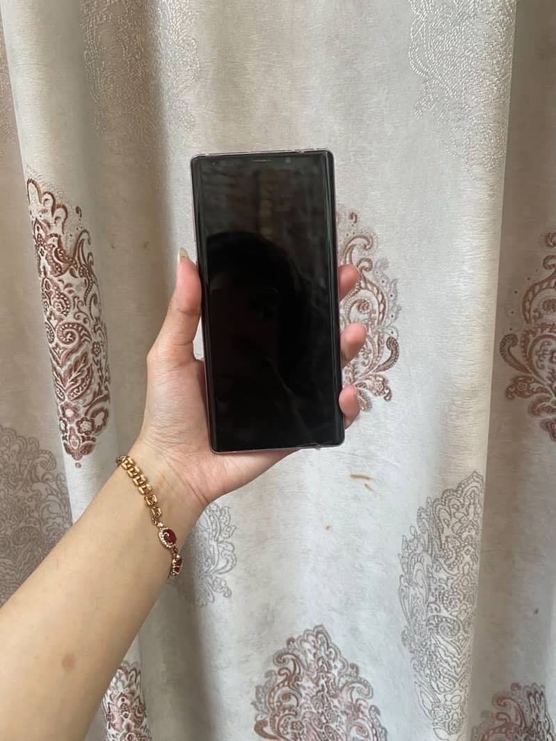 Samsung Mobile Note 9 3