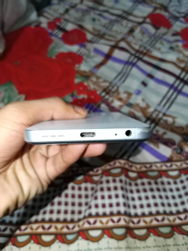 Tecno Spark 40C 6