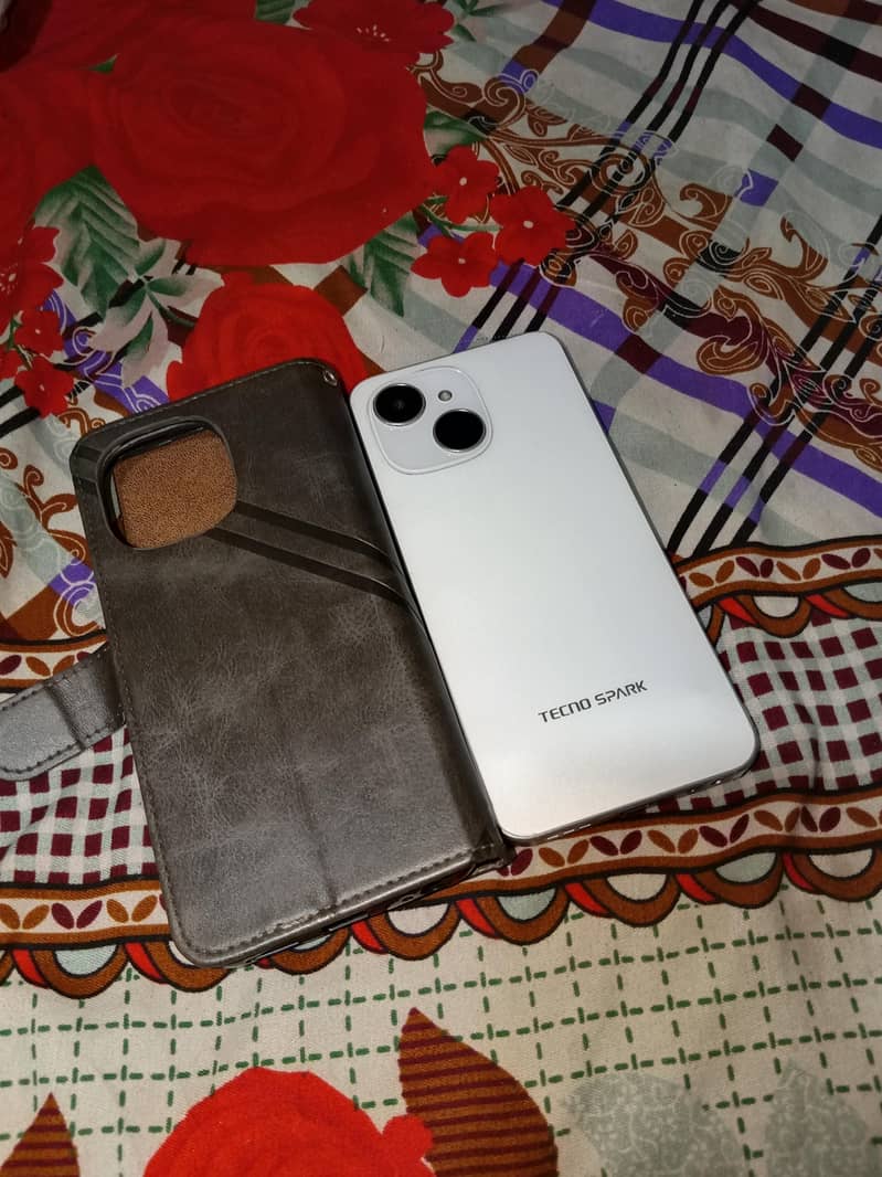 Tecno Spark 40C 7