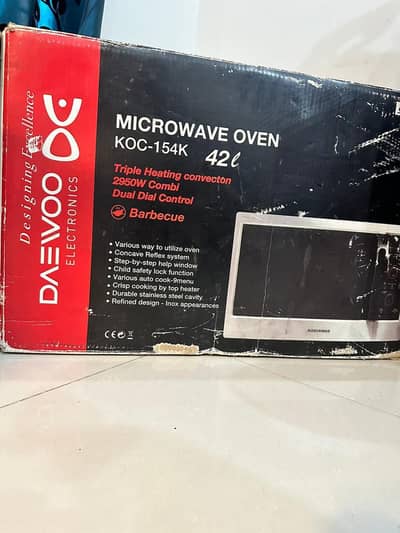 brand new Daewoo microwave oven