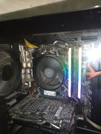 AMD Gaming PC Ryzen 3600 16GB DDR4 1660 Super