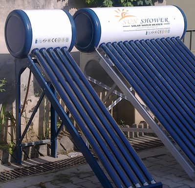 Solar Water Heater / Geyser