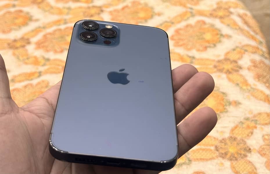 Apple iPhone 12 Pro Max 0