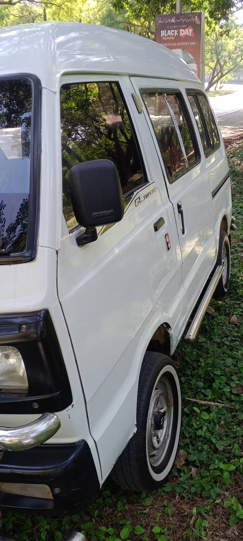 Suzuki Bolan 2015 4