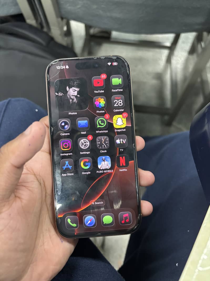 iPhone 16 pro jv 2