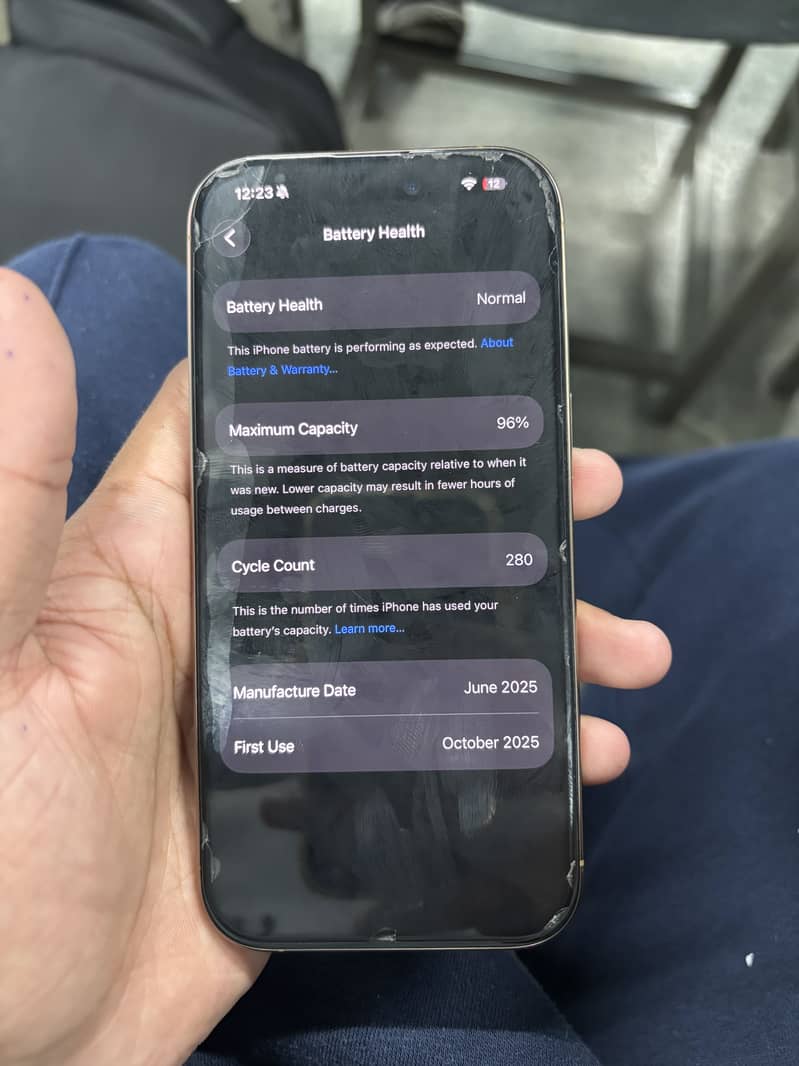 iPhone 16 pro jv 4