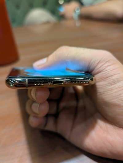 Apple iPhone 11 Pro non pta no open nobrepair with box 73 battery