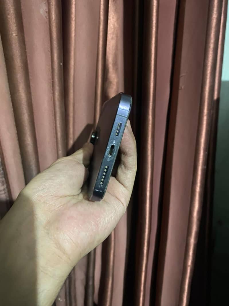 Apple iPhone 14 Pro Max 2