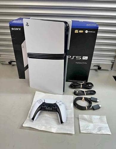 Sony playstation PS5 pro disk edition 2TB with complete box (ps5)