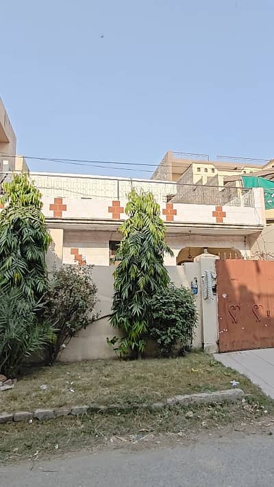 12 Marla 1.5 Story House For Sale At Prime Location