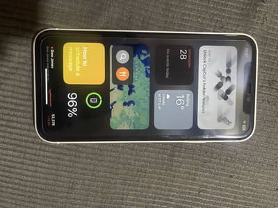 Apple iPhone XR converd 17 pro