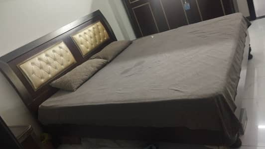 Complete Bedroom Furniture Set for Sale